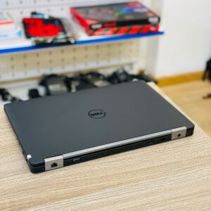 Dell Latitude E5570