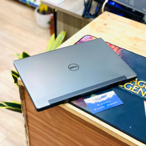 Dell Latitude 7370